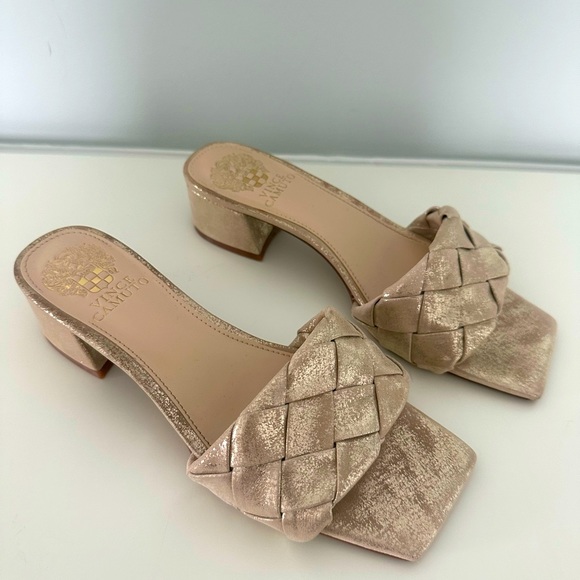 Vince Camuto Semtera Block Heel Slide Sandal Golden Natural EUC 6.5 - Picture 1 of 4